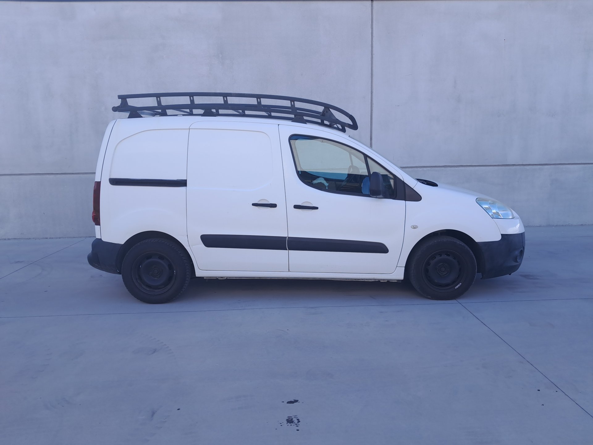 Peugeot 1.6 HDi L1H1 | 3-ZIT | LICHTE VRACHT - Ocassies foto 4