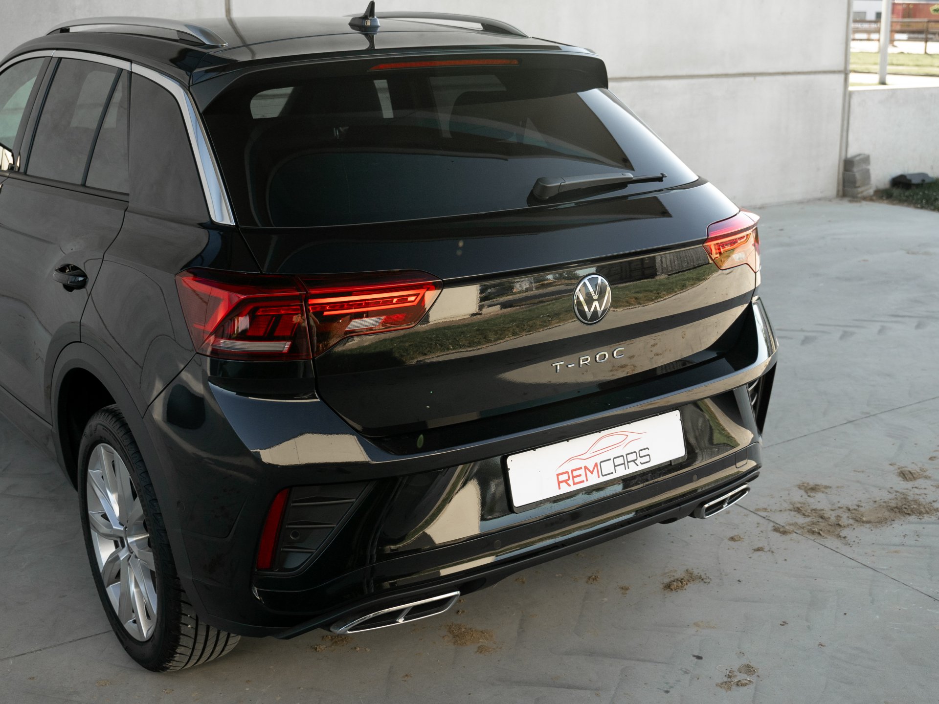Volkswagen T-Roc | R-Line | BTW-wagen - Ocassies foto 5