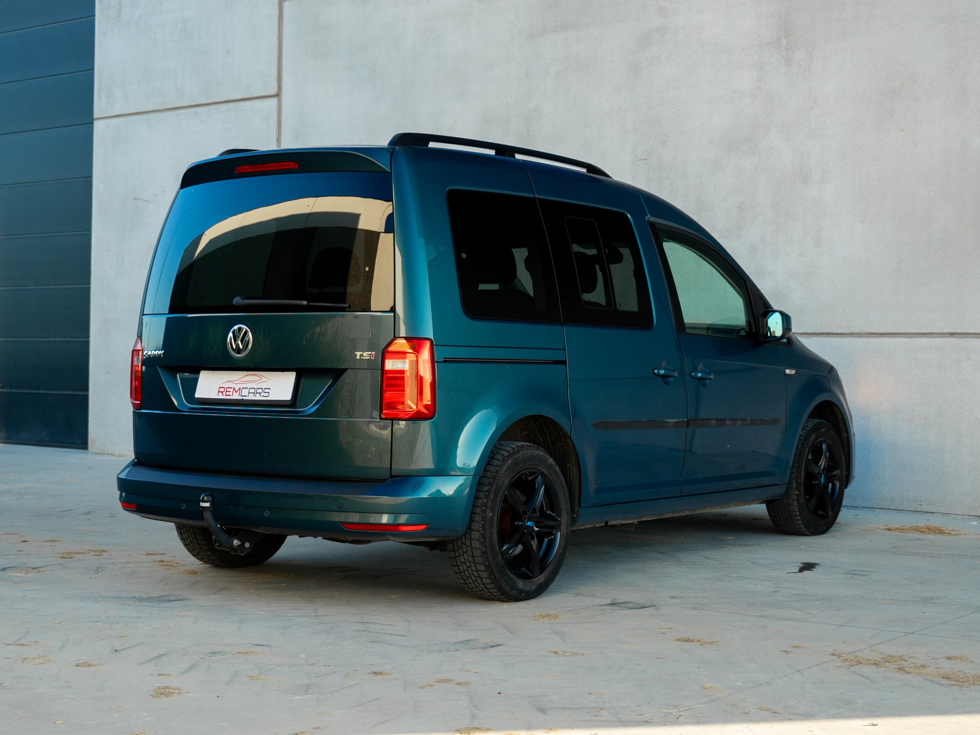 Volkswagen Caddy | 5-zit | Trekhaak - Ocassies foto 4