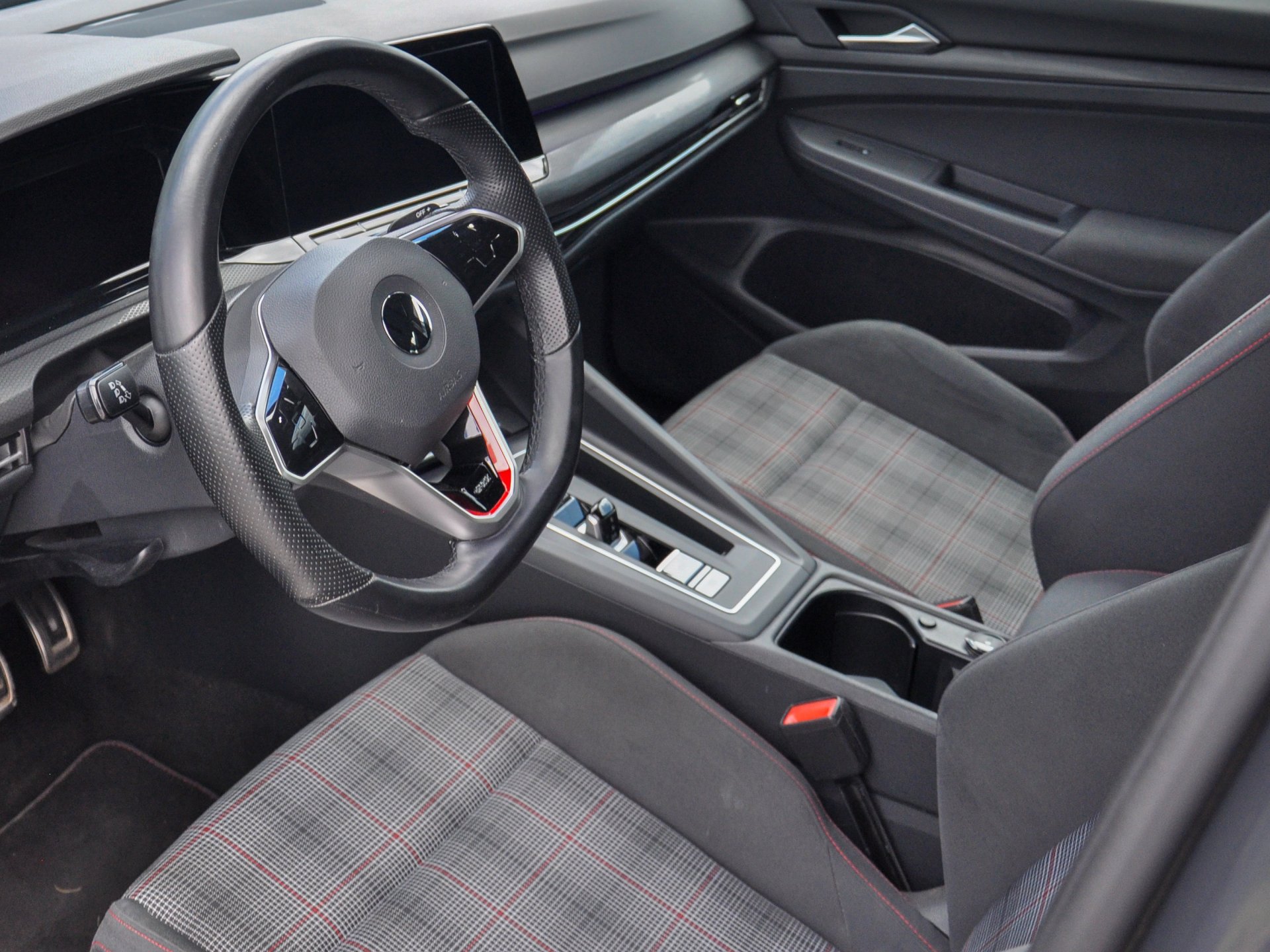 Volkswagen Golf VIII GTI 2.0 TSI DSG - Ocassies foto 7