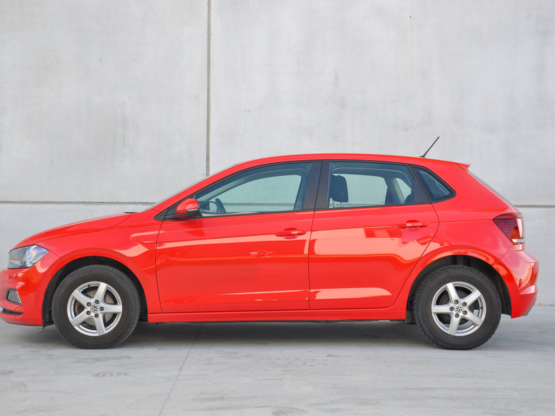 Volkswagen Polo | Carplay | Airco - Ocassies foto 3
