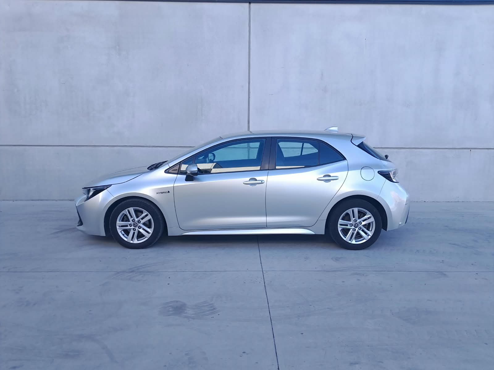 Toyota Corolla | Benzine-hybride - Ocassies foto 2
