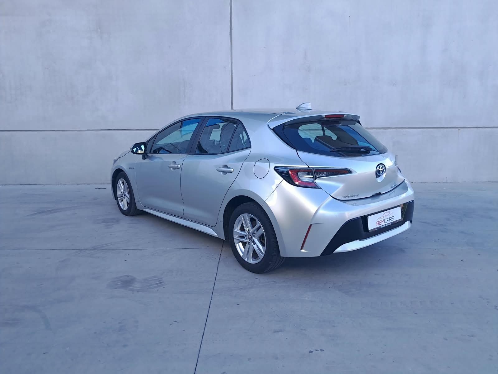 Toyota Corolla | Benzine-hybride - Ocassies foto 3