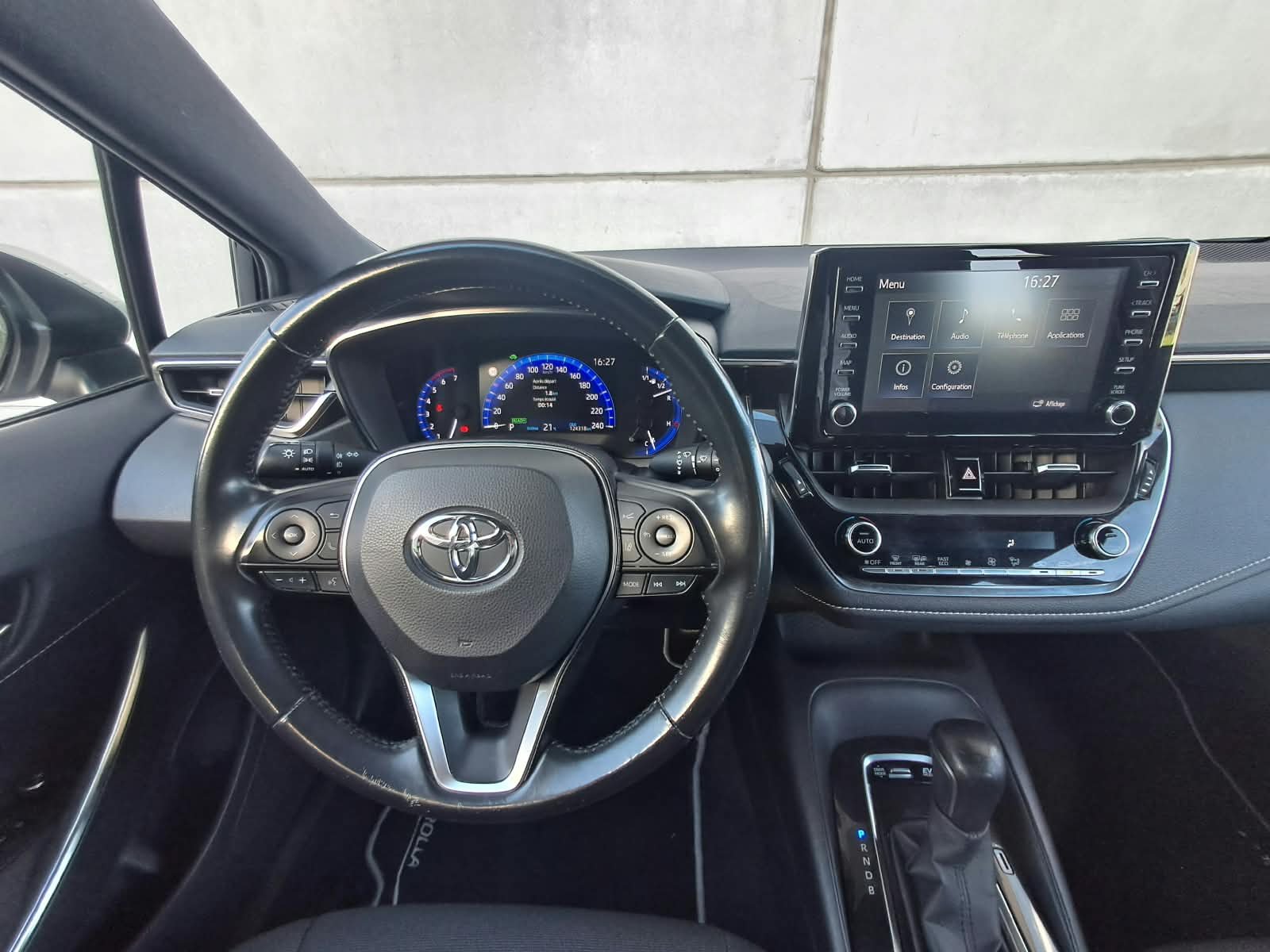 Toyota Corolla | Benzine-hybride - Ocassies foto 14