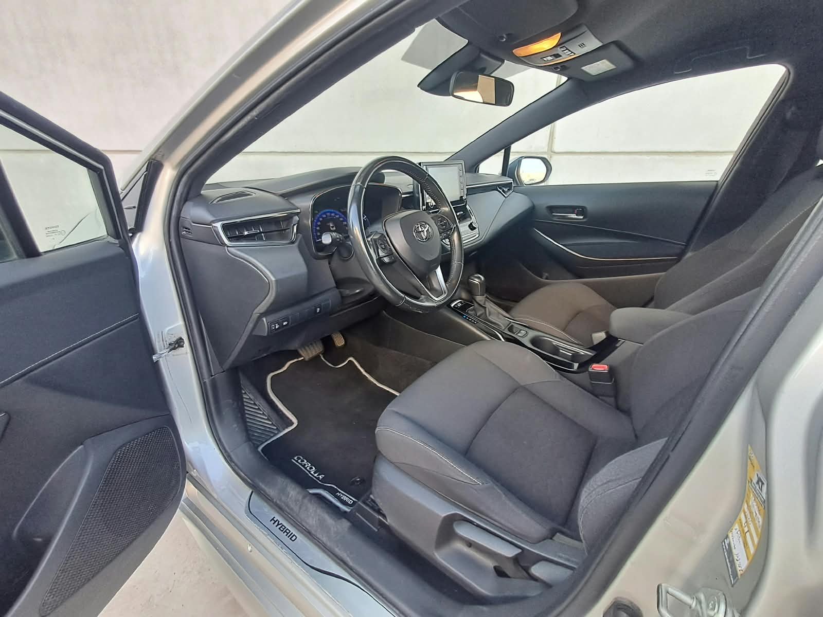 Toyota Corolla | Benzine-hybride - Ocassies foto 10