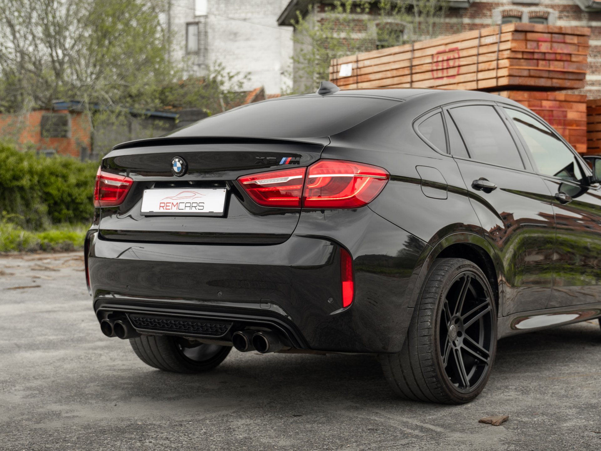 BMW X6M 4.4i V8 FULL OPTION | LICHTE VRACHT | BTW AFTREKBAAR - Ocassies foto 4