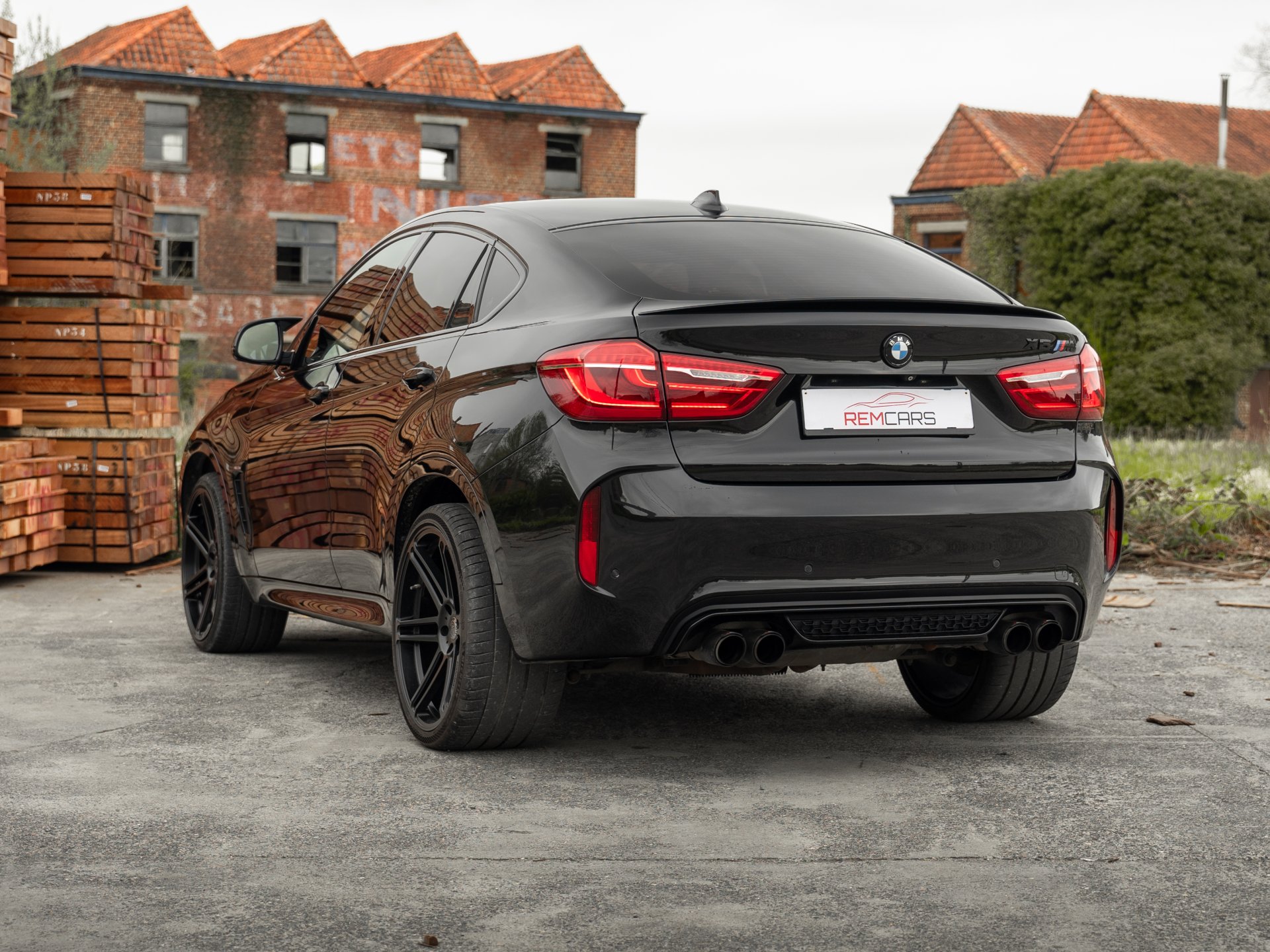 BMW X6M 4.4i V8 FULL OPTION | LICHTE VRACHT | BTW AFTREKBAAR - Ocassies foto 6