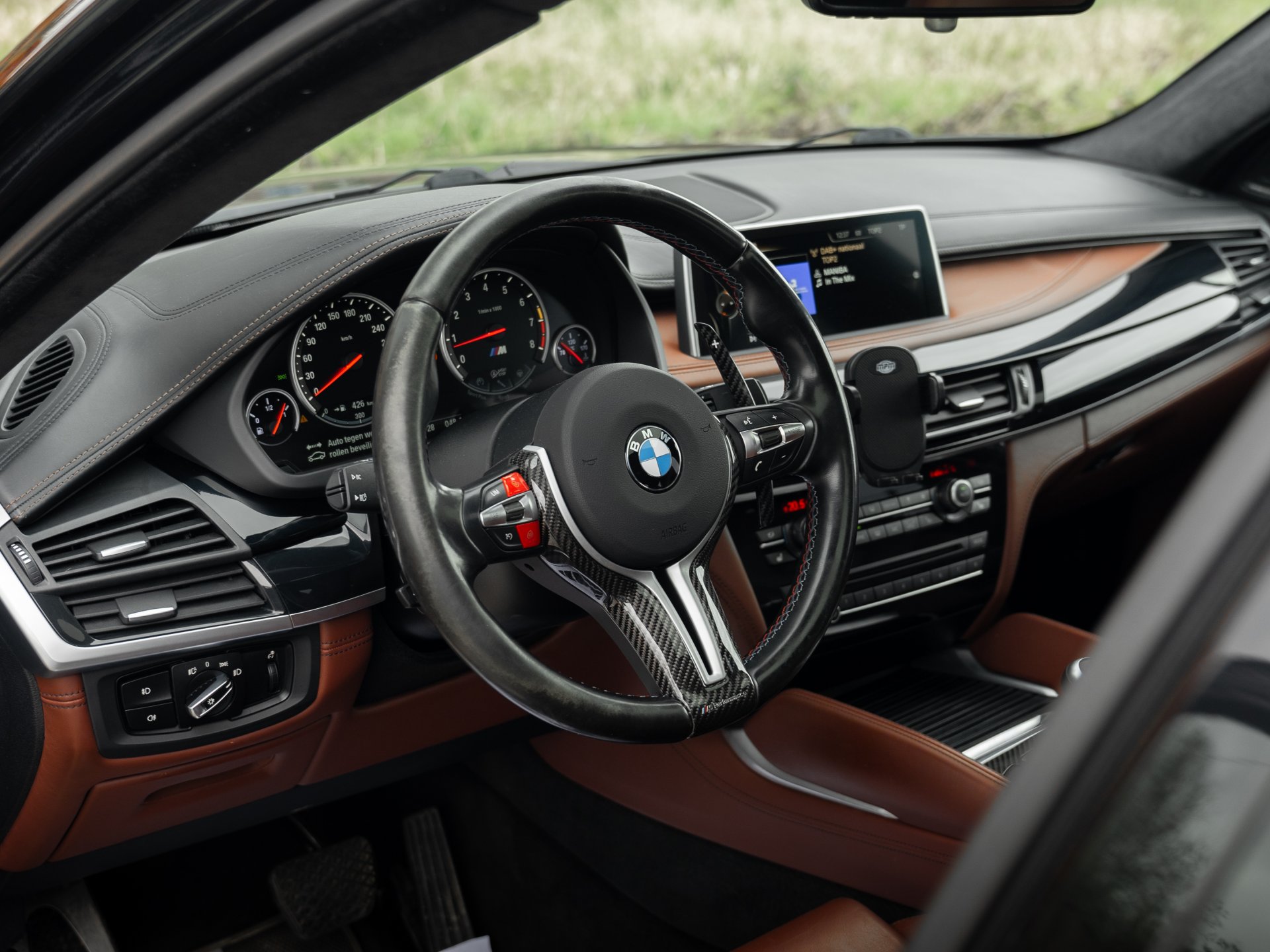 BMW X6M 4.4i V8 FULL OPTION | LICHTE VRACHT | BTW AFTREKBAAR - Ocassies foto 10